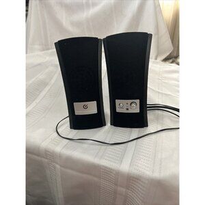 Computer Speakers (Pair). Wired. Works Good. Approx 7.5” Tall Black felt front